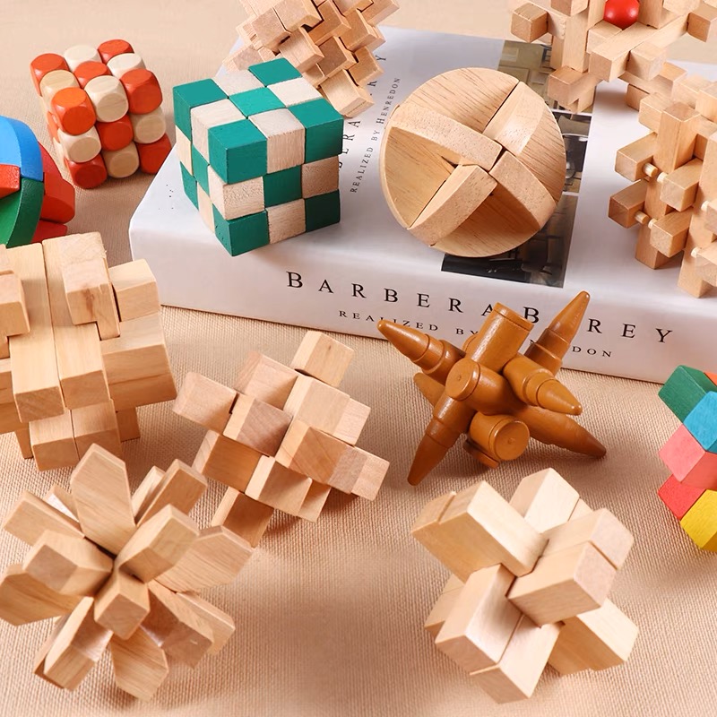 Вечная привлекательность наборов деревянных головоломок